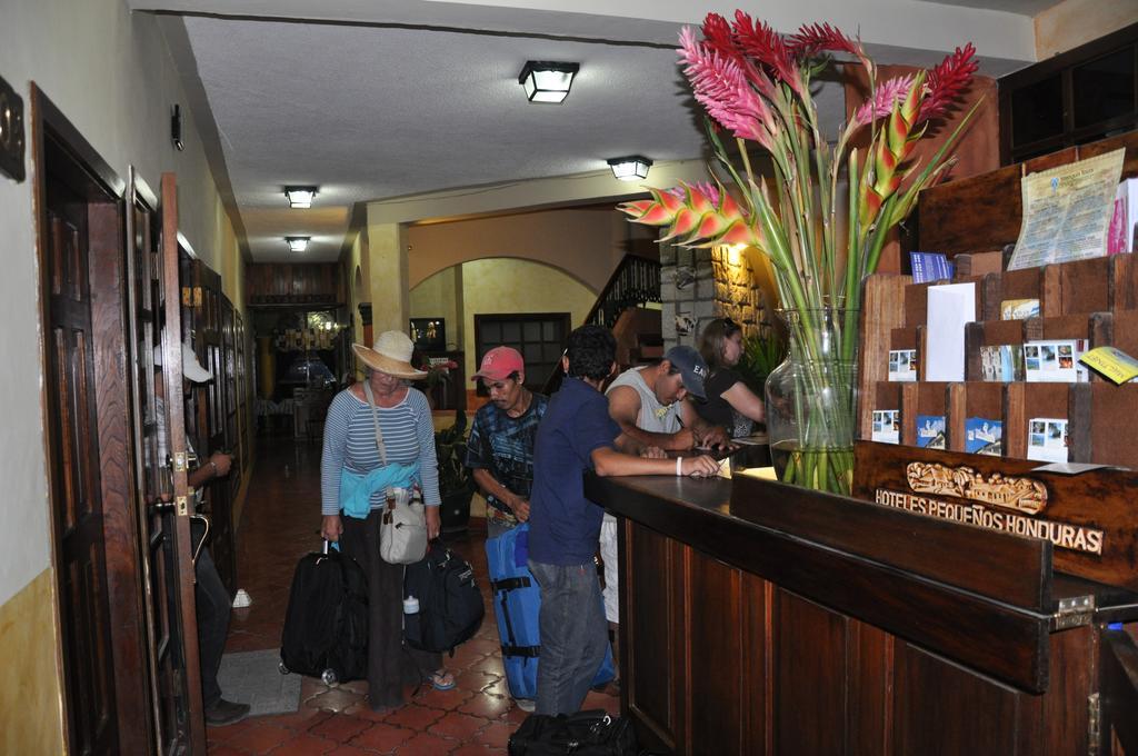 Hotel Plaza Copán Exterior foto